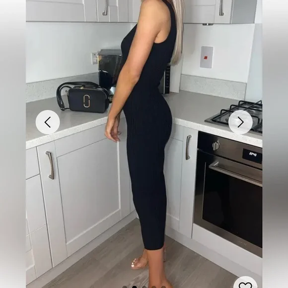 Black bodycon ribbed sleeveless dress - Picture 5 of 7